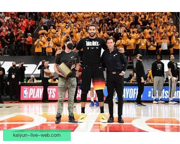 戈贝尔自曝33岁依然巅峰状态全靠健康饮食与戒酒